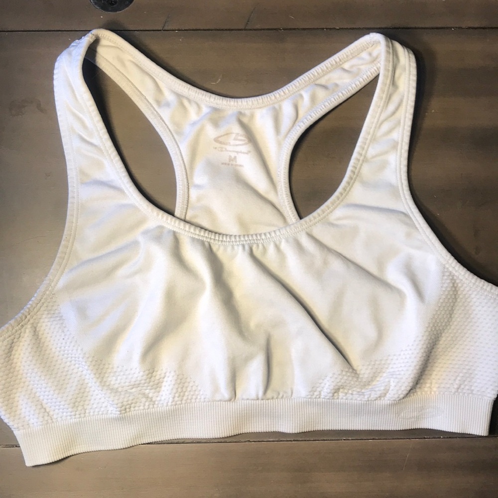 WHITE CHAMPION SPORTS BRA SIZE MEDIUM